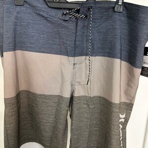 Hurley color blocked board shorts